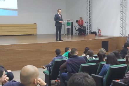 Interior de São Paulo recebe Celso Russomanno em série de palestras sobre direito do consumidor