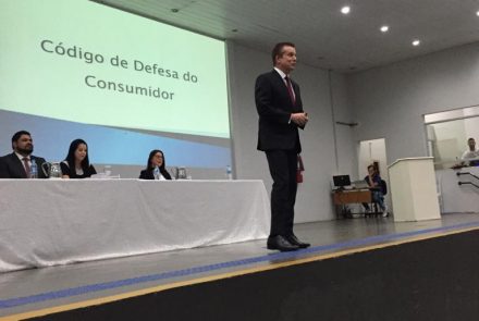 Interior de São Paulo recebe Celso Russomanno em série de palestras sobre direito do consumidor